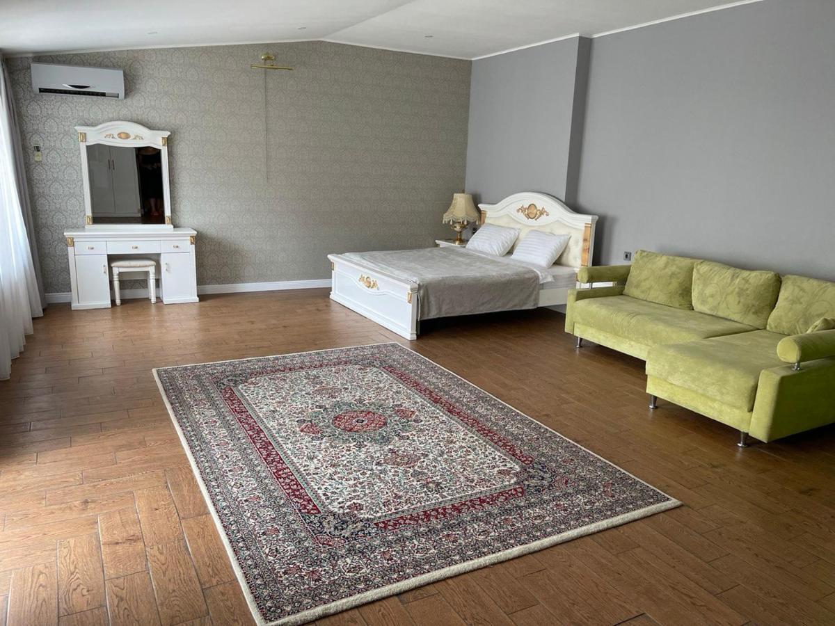 Club City House Klumba Apartment Odessa Luaran gambar